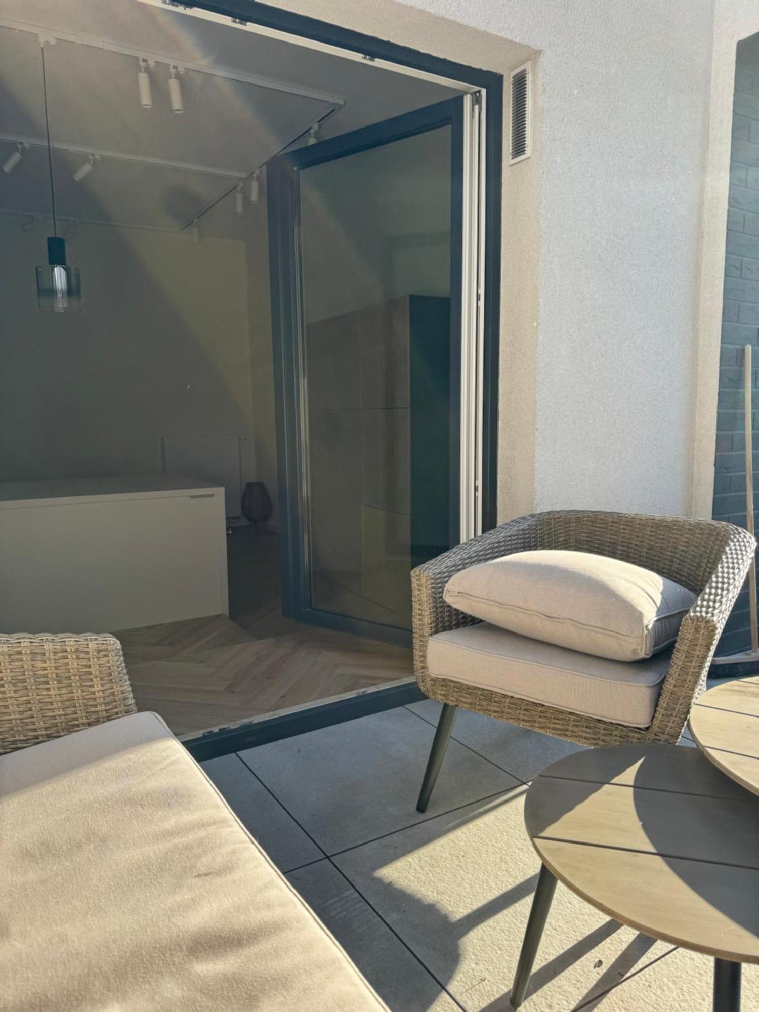 Centrum Taras Widokowy "Wroclaw Panorama" Apartment Exterior foto
